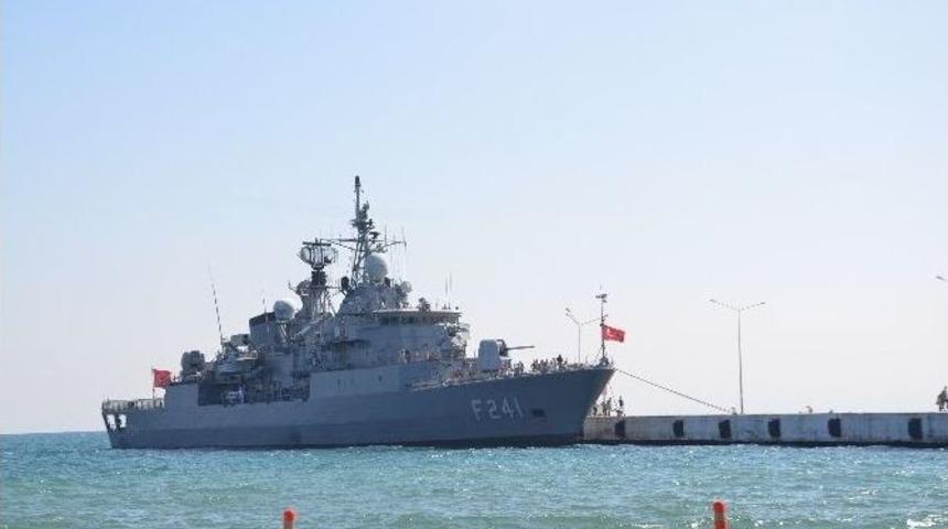 Tcg Turgutreis Fırkateyni Sinop’ta