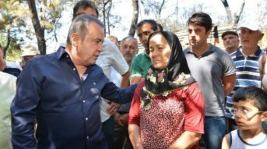 Konyaaltı Belediyesi&rsquo;nden Yanan İşletmelere Yardım Eli