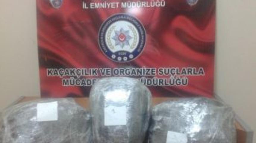 Erzurum&rsquo;da 9 Kilo 842 Gram Esrar Ele Ge&ccedil;irildi
