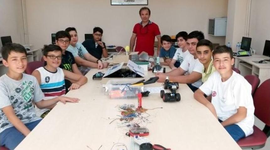 Bartınlı Gen&ccedil;ler Robot Tasarladı