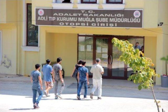 “He Slipped Through My Fingers” Says Father Of Syrian Toddler Aylan Kurdi 1