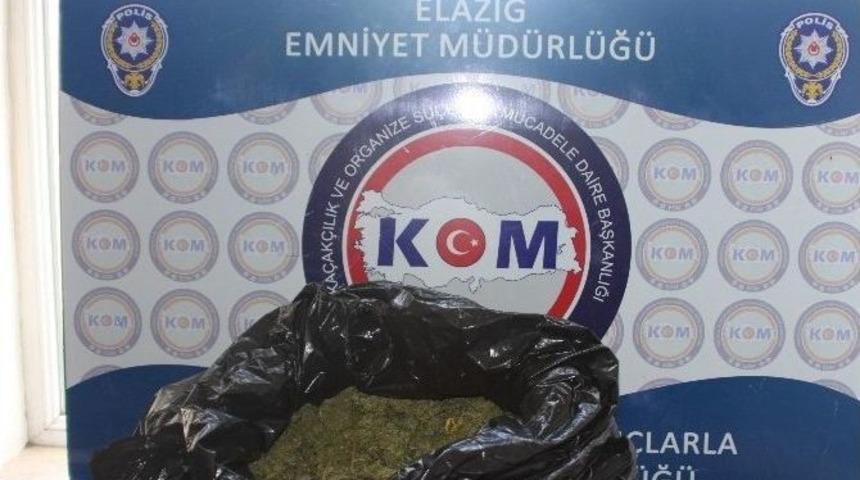 Elazığ&rsquo;da 4,5 Kilo Esrar Ele Ge&ccedil;irildi