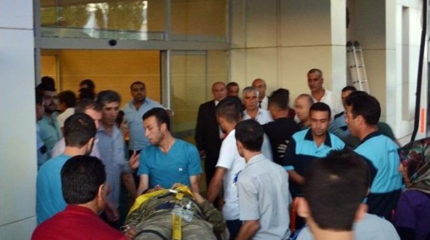 Muş&rsquo;taki Saldırıda Yaralanan 6 Asker Hastaneye Getirildi