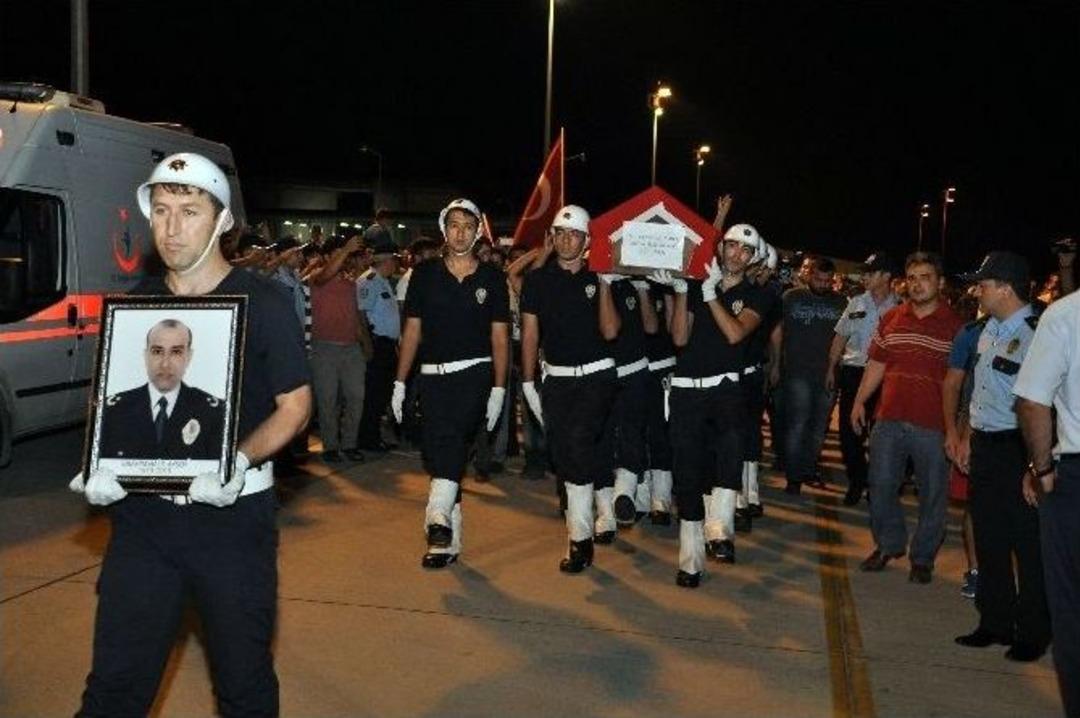 Şehit Emniyet Amirinin Cenazesi Alanya&rsquo;ya Getirildi