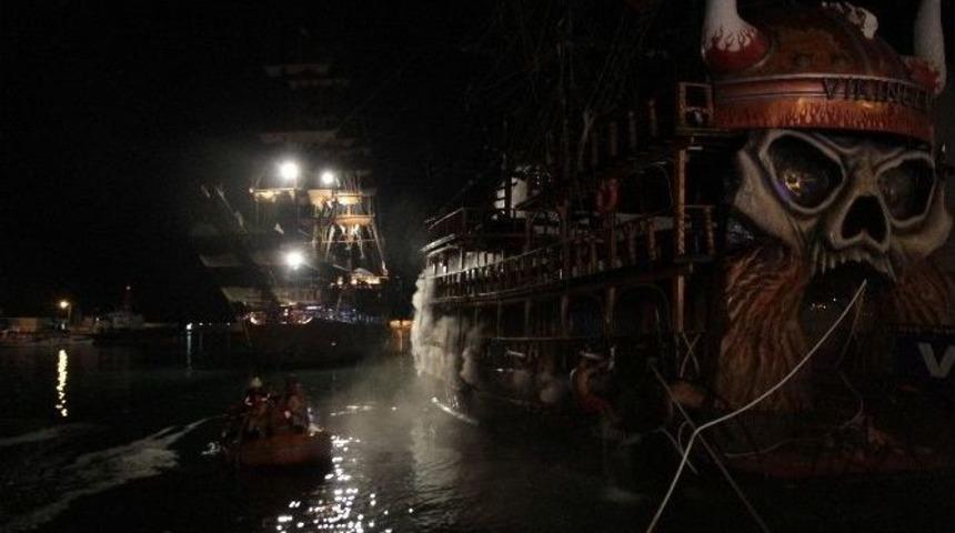 Alanya&rsquo;da Tekne Yangını