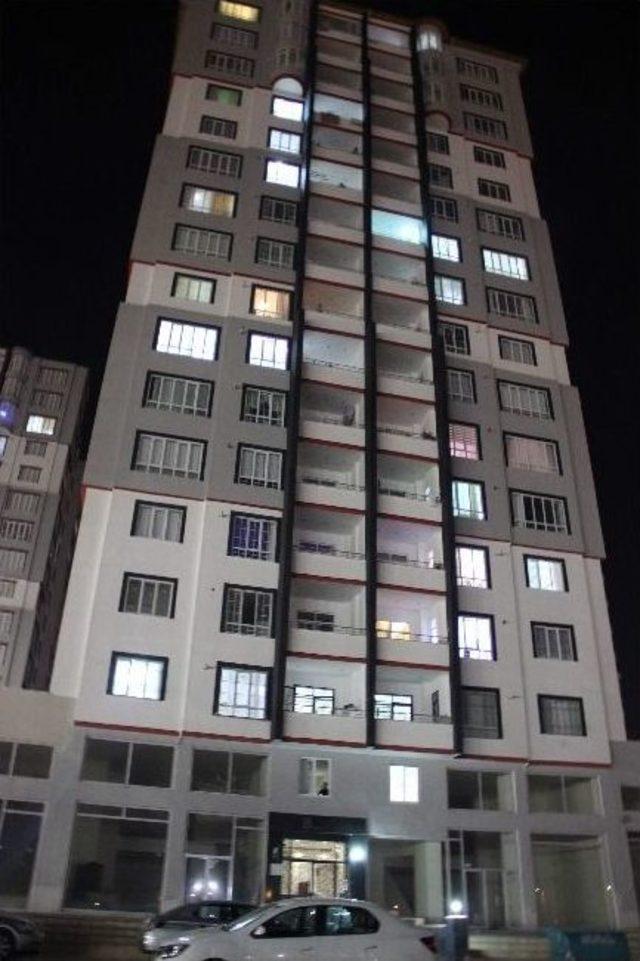 Asans&ouml;r Faciasını Paraş&uuml;t &Ouml;nledi 2