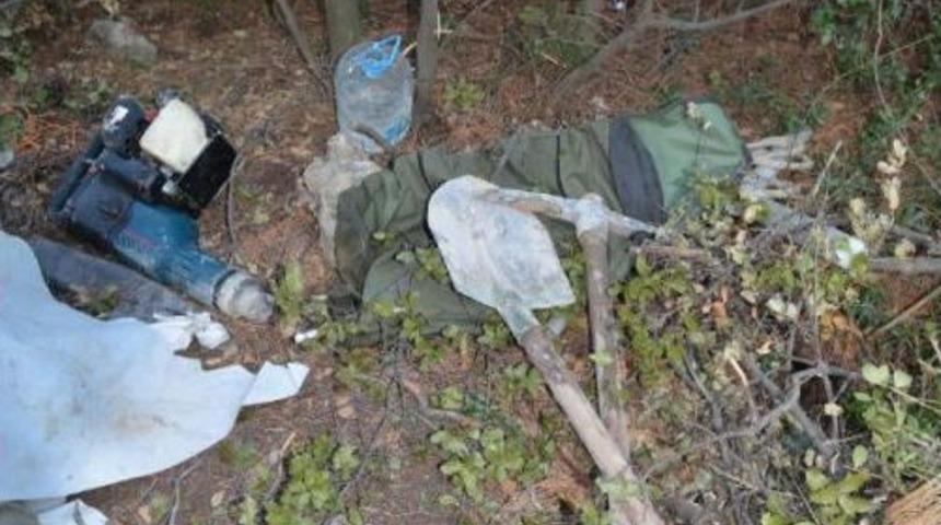 Manisa'da Ka&ccedil;ak Kazı Faciası: 1 &Ouml;l&uuml;, 2 Yaralı