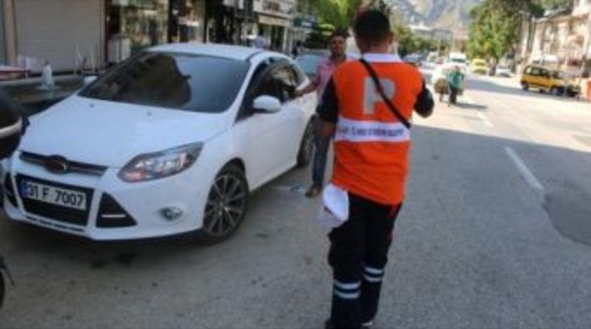 Bazı Caddelerde Parkomat Uygulamasına Son