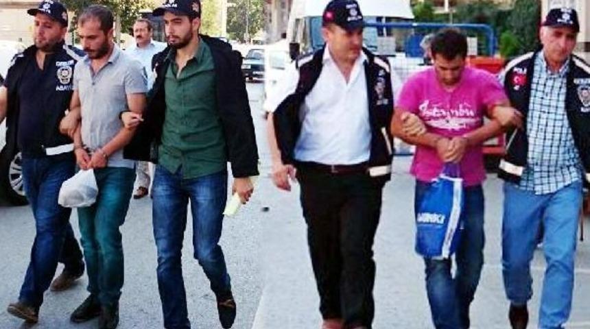 12 Yıl &Ouml;nceki Travesti Cinayeti, Ehliyet Başvurusunda Alınan Parmak Izinden &Ccedil;&ouml;z&uuml;ld&uuml;