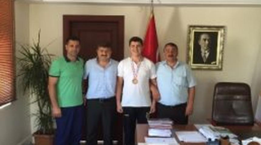 Boksta T&uuml;rkiye &Uuml;&ccedil;&uuml;nc&uuml;s&uuml; Arifiye&rsquo;den