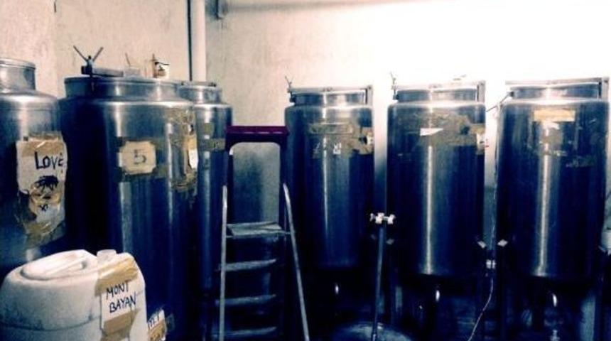 Zeytinburnu'nda Sahte Parf&uuml;m Baskını