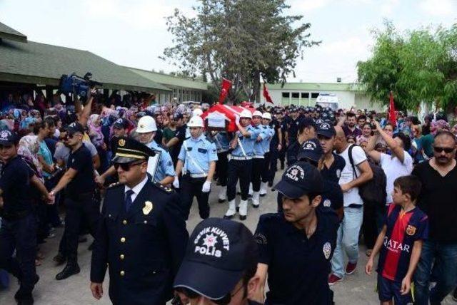 Şehit Polis Akif Hatunoğlu Son Yolculuğuna Uğurlandı/ Ek Fotoğraflar