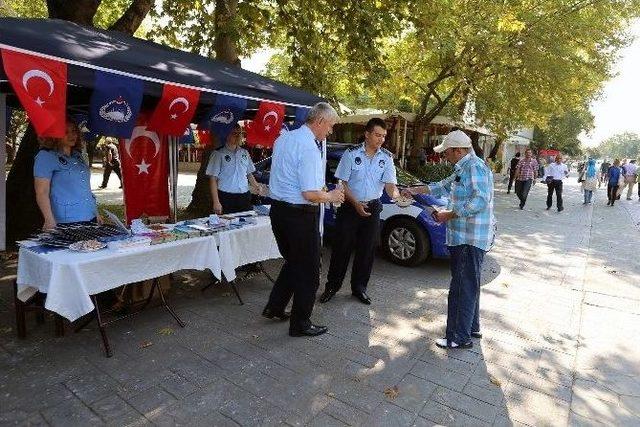 Büyükşehir Zabıta 7/24 Sakarya’nın Hizmetinde