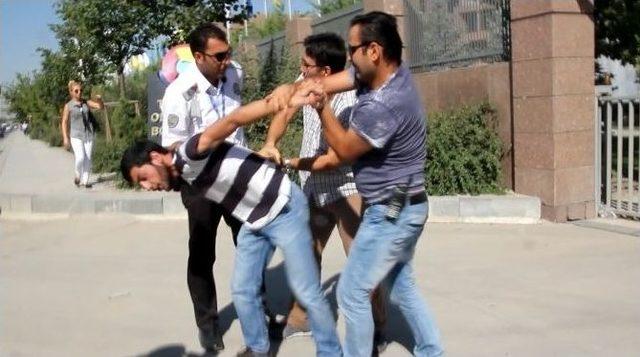 Tobb Önündeki G-20 Protestosunda Arbede 1