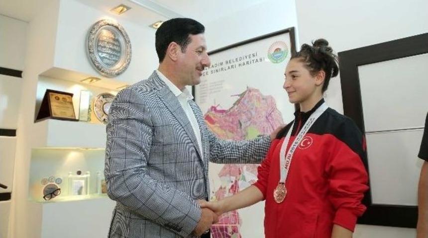 İlkadım&rsquo;ın Gurur Tablosu