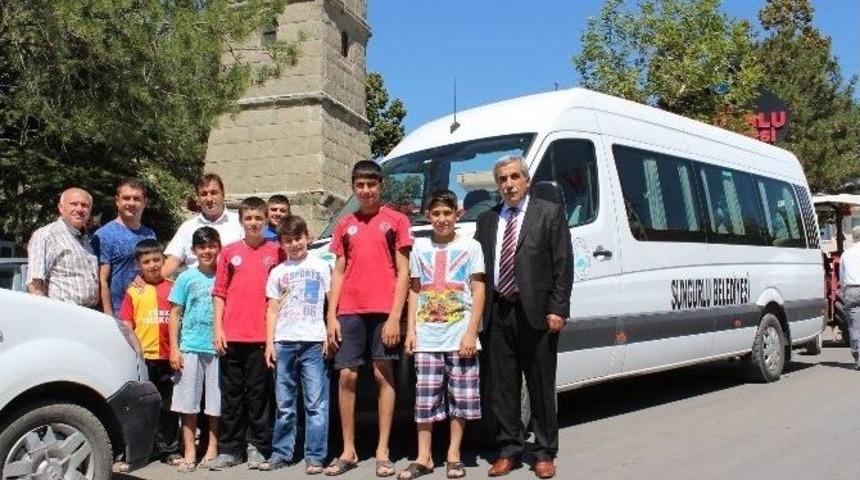 Sungurlu Belediyesi G&uuml;reş Takımı Elmalı Yolunda