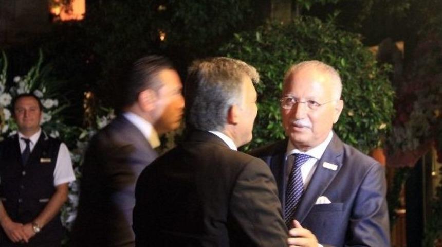 Abdullah G&uuml;l, İhsanoğlu&rsquo;nun Nikah T&ouml;renine Katıldı