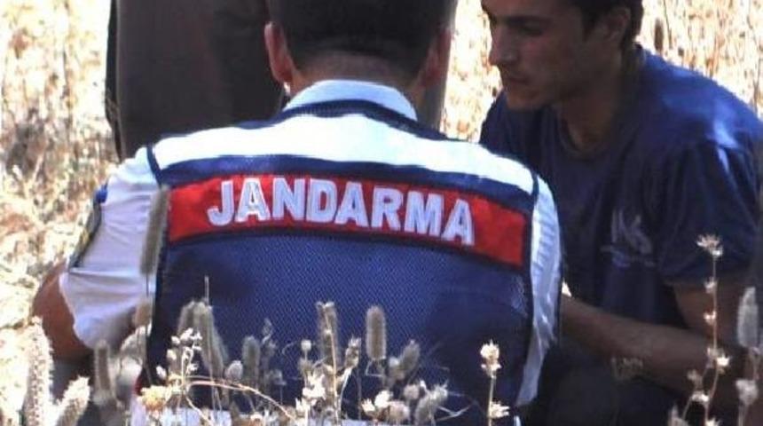 Yakılarak Toprağa G&ouml;m&uuml;len &Ccedil;ift&ccedil;inin Katil Zanlısı Yakalandı