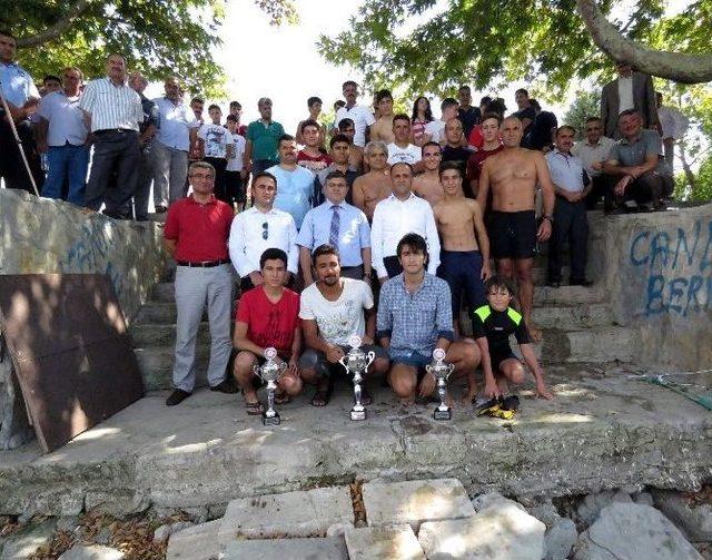 Beyşehir’de “gölün Gözyaşları” İsimli Yüzme Etkinliği 1