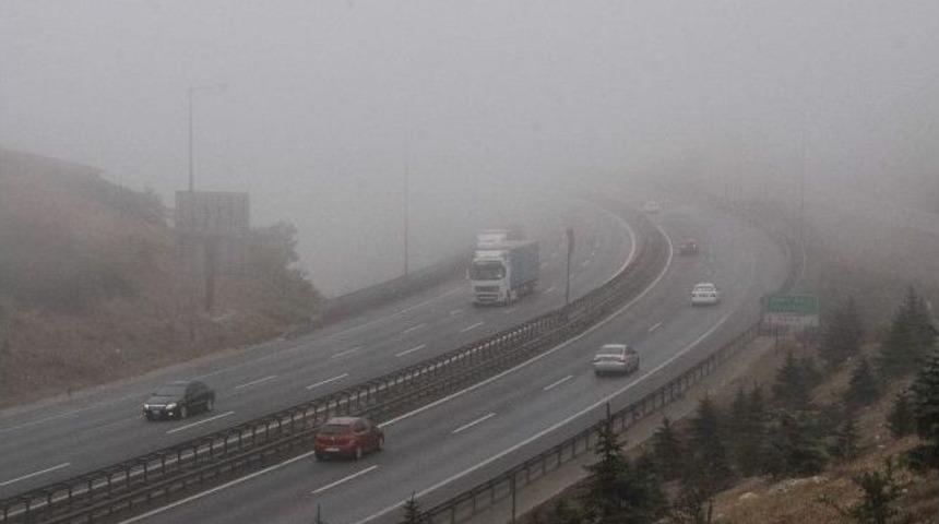 Kocaeli G&uuml;ne Yoğun Sis İle Uyandı