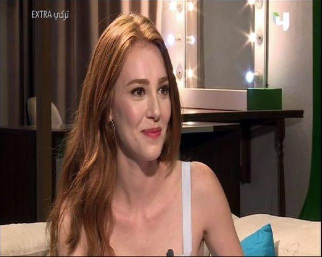 El&ccedil;in Sangu: Kıvan&ccedil; Tatlıtuğ, &Ccedil;ok M&uuml;tevazı 3