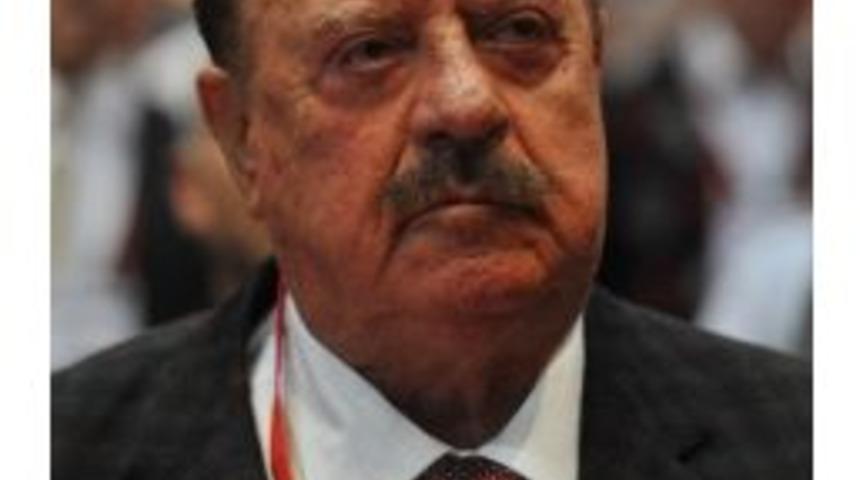 İlhan Cavcav&rsquo;a Yılın Spor Adamı &Ouml;d&uuml;l&uuml;