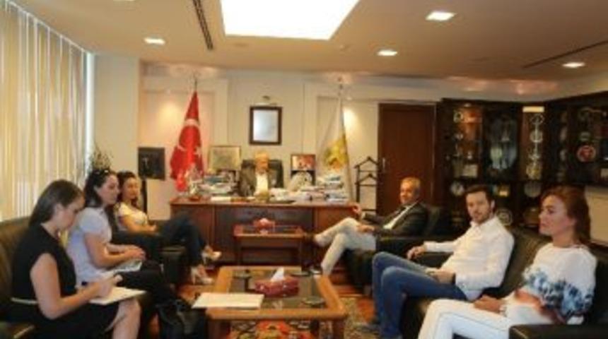 Etso&rsquo;ya Sınır &Ouml;tesi Ziyaret