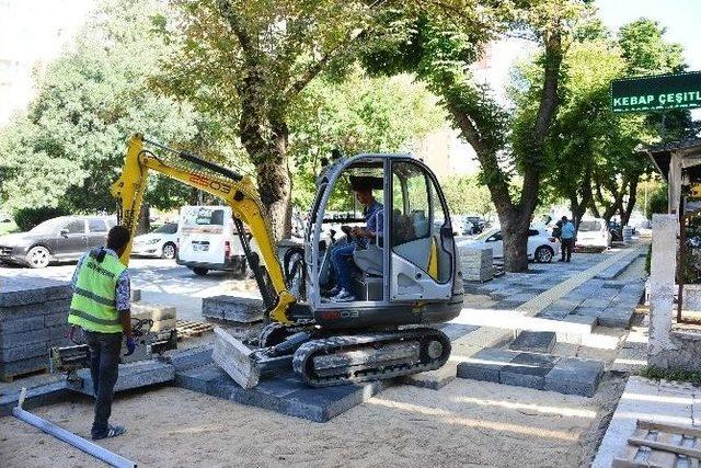 Bahçelievler Ve Emek’te Kaldırımlar Yenileniyor