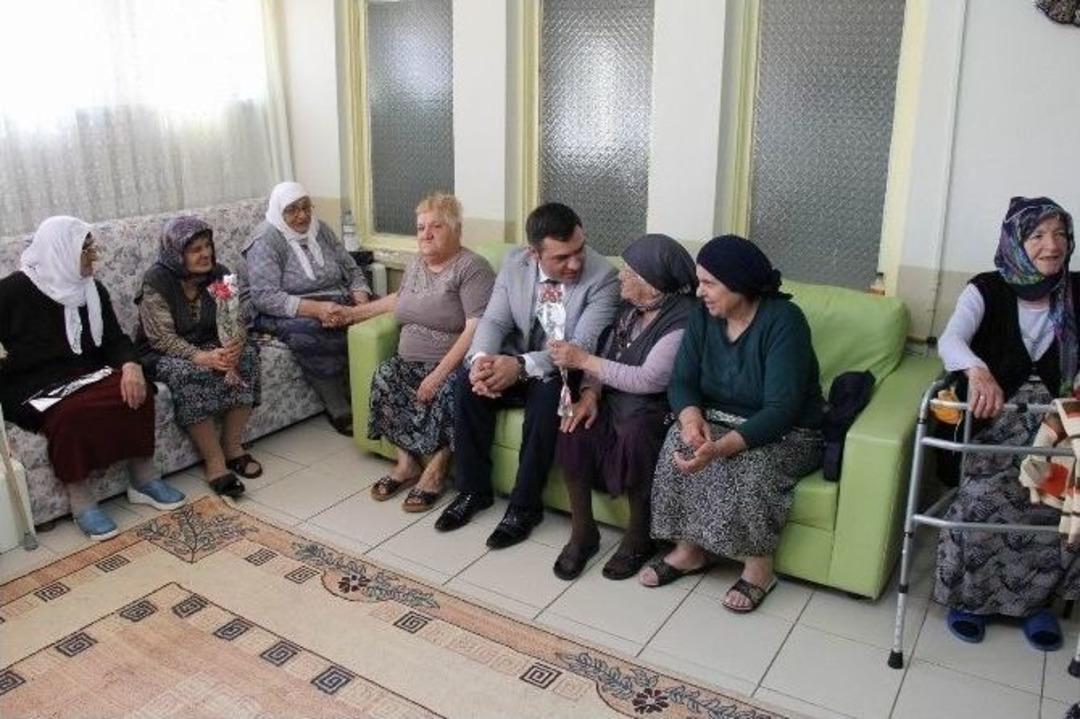 Dr. &Ccedil;etin Halk Sağlığı Haftasını Kutladı