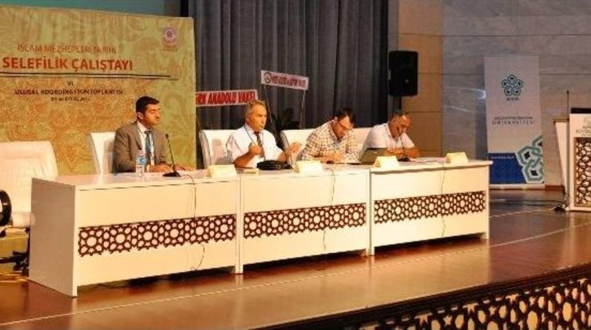 Ne&uuml;&rsquo;de İlahiyat&ccedil;ılar B&uuml;t&uuml;n Y&ouml;nleriyle Selefiliği Değerlendirdi