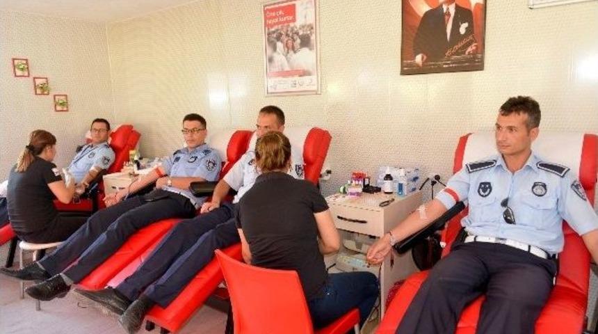 B&uuml;y&uuml;kşehir Zabıtasından Kan Bağışı