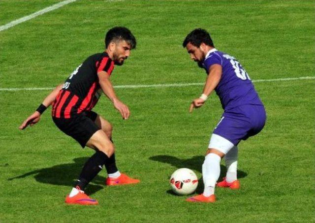 Van Büyükşehir Belediyespor-Sandıklıspor: 1-0