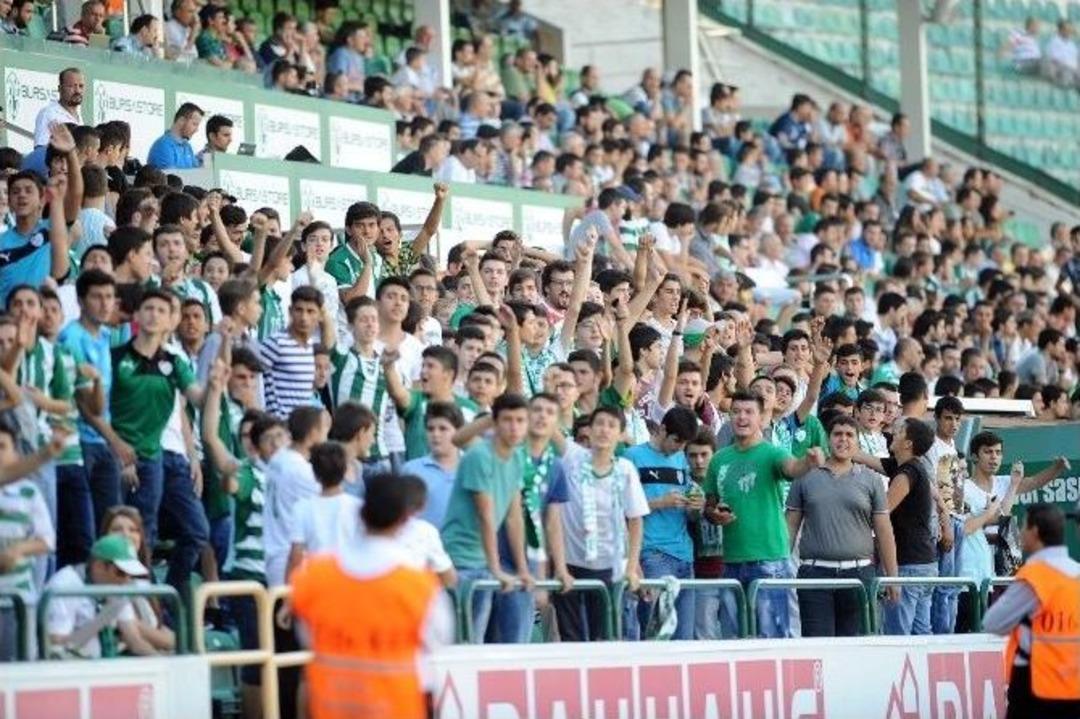 Bursaspor&rsquo;dan 4 Goll&uuml; Galibiyet