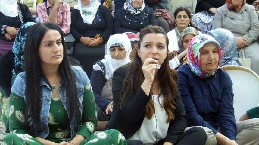 Kadınlar, &ldquo;barış Hemen Şimdi&rdquo; Dedi