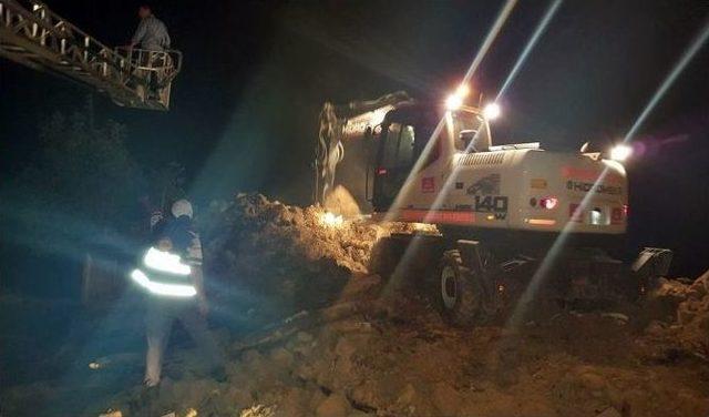 Şarkikaraağa&ccedil;&rsquo;ta Yangın 1