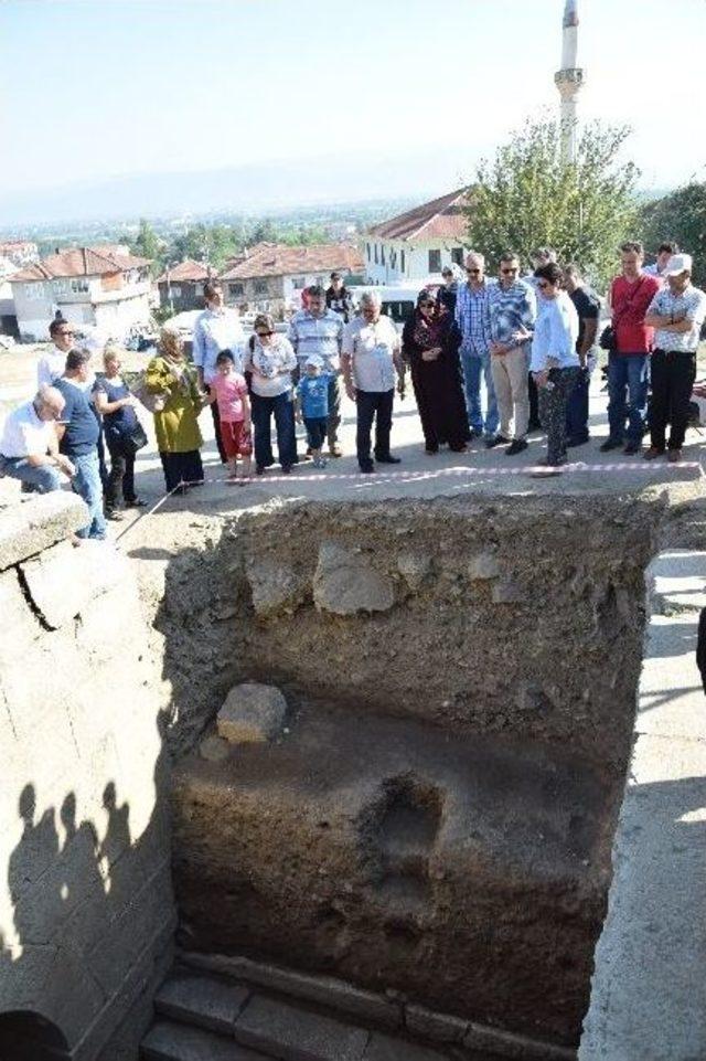 T&uuml;rkiye Beyazay Derneği D&uuml;zce &Uuml;niversitesini Ziyaret Etti 2