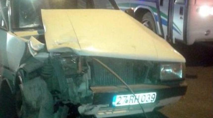 Otomobil, Yakıt Tankerine Arkadan &Ccedil;arptı: 1 Yaralı