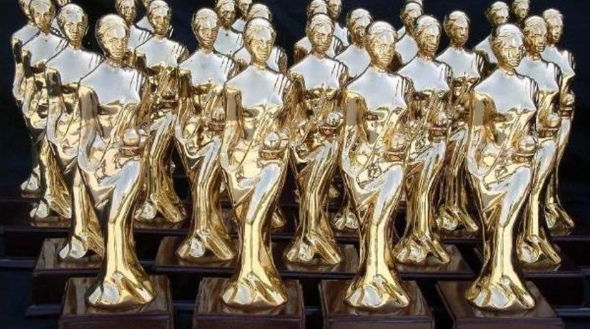 'altın Portakal' Isimden &Ccedil;ıkarıldı