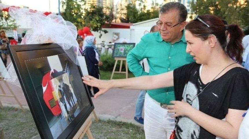 Engelli &Ccedil;ocuklardan Engelsiz Sanat