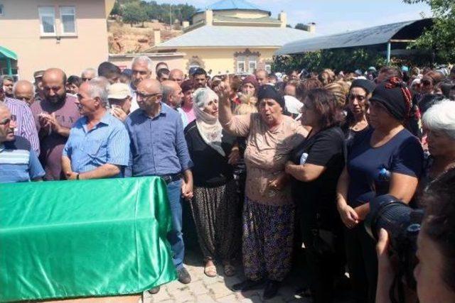 Tunceli'de Çatışma Ortasında Vurulup Ölen Ayten Günhan Toprağa Verildi