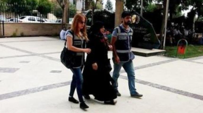 El &Ccedil;abukluğu İle 4 Bin Tl&rsquo;yi Cebine İndirdi