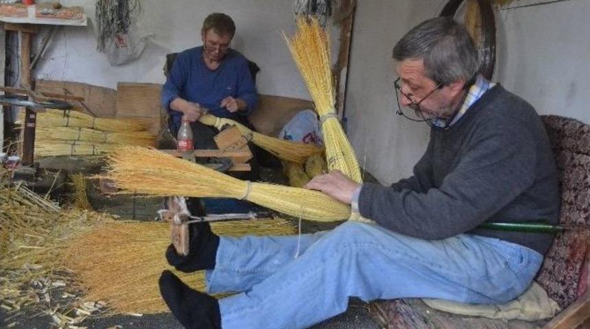 Teknoloji Onları Da Yendi