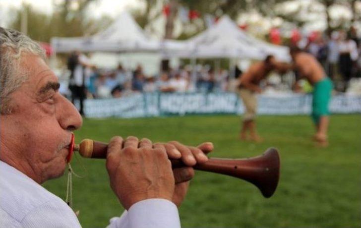 Erzurum’da Altın Kemer Karakucak Güreşleri Heyecanı G5