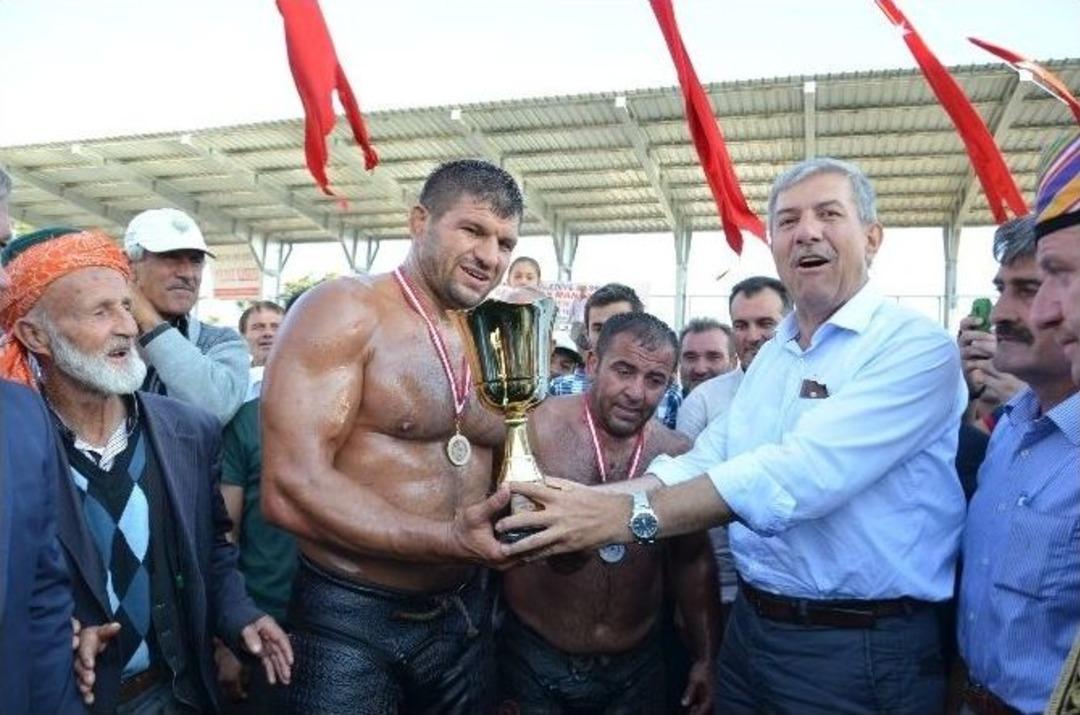 Beng&uuml; G&uuml;reşlerinde Şaban Kılı&ccedil; Başpehlivan Oldu