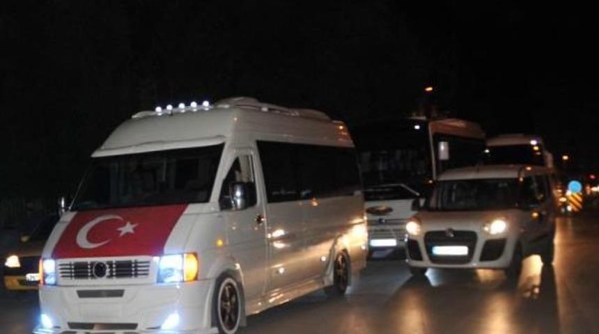 Eskişehir'de 500 Ara&ccedil;lık Konvoyla Ter&ouml;r Lanetlendi