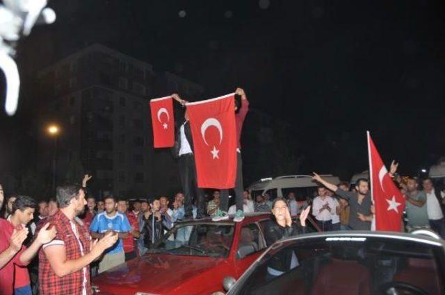 Eskişehir de 500 Ara&ccedil;lık Konvoyla Ter&ouml;r Lanetlendi 2