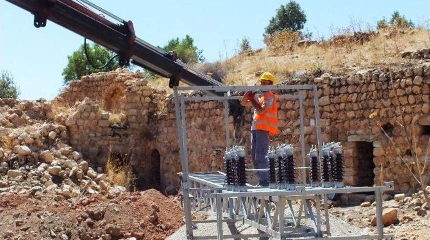 Dicle Edaş, Batman&rsquo;da 30 Yıllık K&ouml;y Şebekesini Yeniledi