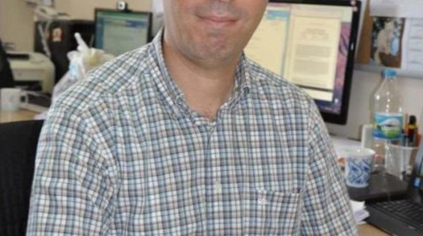 Do&ccedil;. Dr. Şeker: Suriyeli G&ouml;&ccedil;menlere Yaklaşım Sosyal Adaleti Bozmamalı