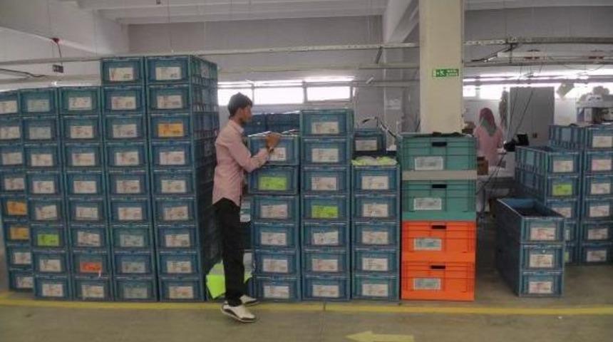 Muş'dan 70 &Uuml;lkeye Giyim &Uuml;r&uuml;n&uuml;