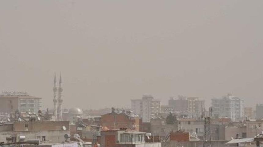 Adıyaman&rsquo;Da Toz Bulutu